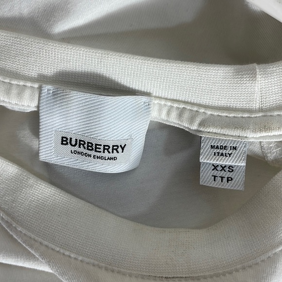 🌸BURBERRY TOP - Picture 4 of 11